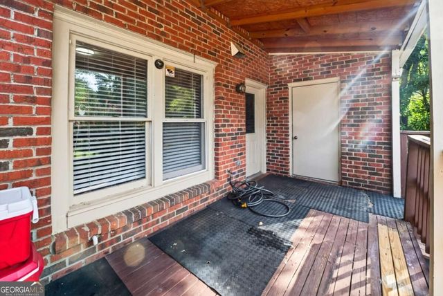6094 Queen Anne Court, Norcross, GA 30093
