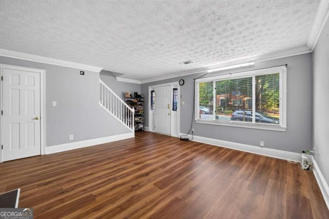 6094 Queen Anne Court, Norcross, GA 30093