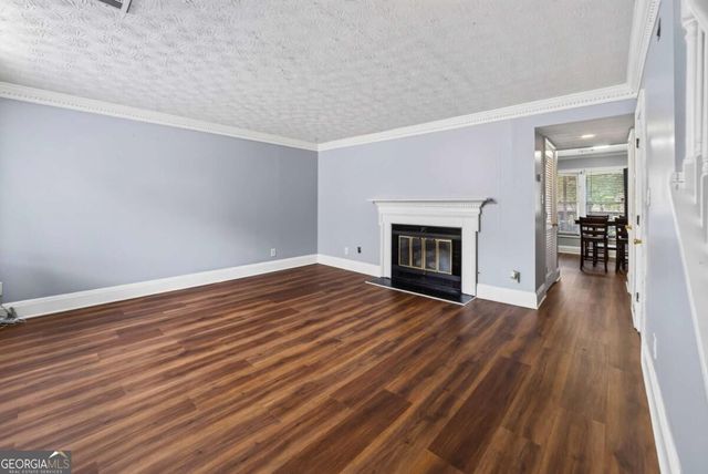 6094 Queen Anne Court, Norcross, GA 30093