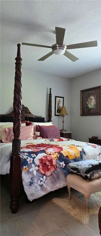7426 Oakridge Place, Vero Beach, FL 32966