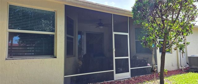 7426 Oakridge Place, Vero Beach, FL 32966