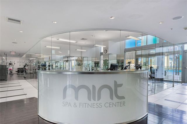 92 SW 3rd St 2510, Miami, FL 33130