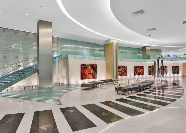 92 SW 3rd St 2510, Miami, FL 33130