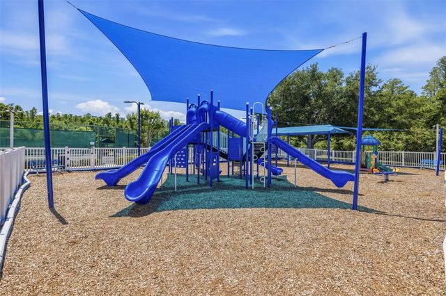 18924 FISHERMANS BEND DRIVE, Lutz, FL 33558