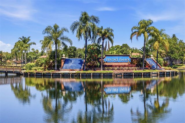 18924 FISHERMANS BEND DRIVE, Lutz, FL 33558