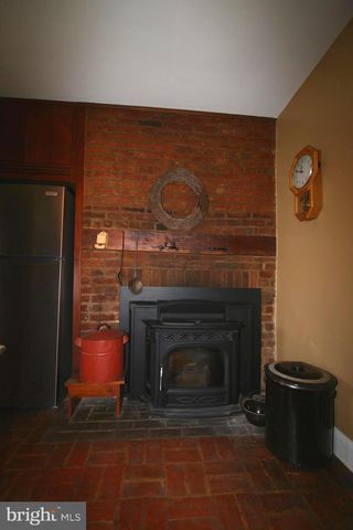 39 MAIN ST, Keedysville, MD 21756