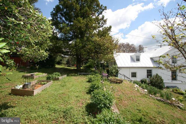 39 MAIN ST, Keedysville, MD 21756