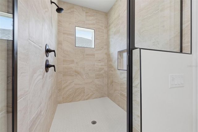 6710 SW 10TH LANE, Gainesville, FL 32607