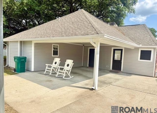 7903 Oakland Dr, Denham Springs, LA 70706