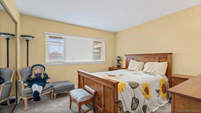 1026 La Reina, San Marcos, CA 92078