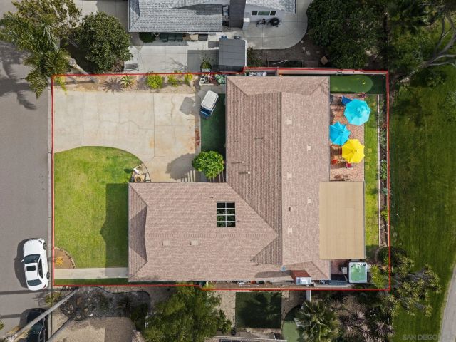 1026 La Reina, San Marcos, CA 92078