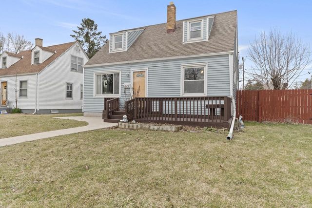 3527 N 99th STREET, Milwaukee, WI 53222