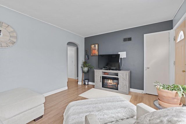 3527 N 99th STREET, Milwaukee, WI 53222