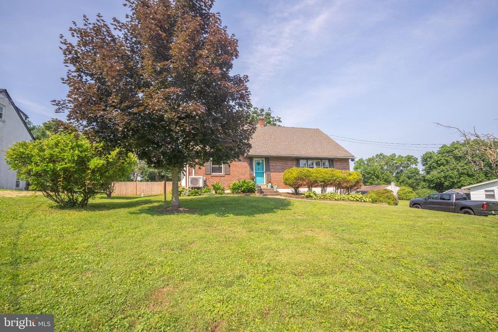 882 ALLENTOWN, Telford, PA 18969