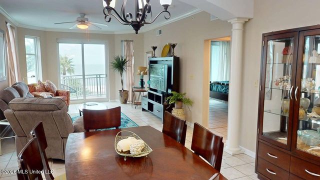 2230 Beach Drive, 301, Gulfport, MS 39507