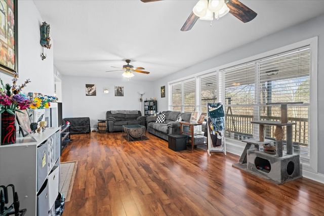 501 SE Buddy Drive, Dalton, GA 30721