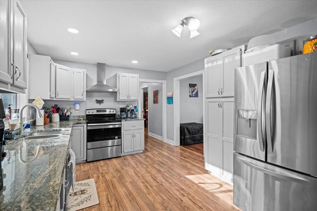 501 SE Buddy Drive, Dalton, GA 30721