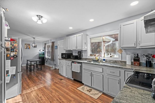 501 SE Buddy Drive, Dalton, GA 30721