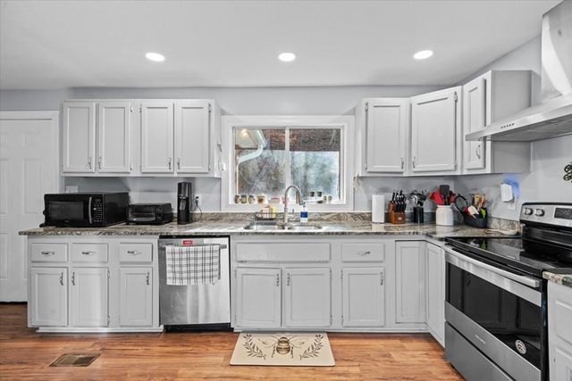 501 SE Buddy Drive, Dalton, GA 30721