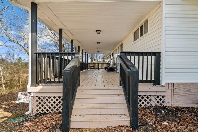 501 SE Buddy Drive, Dalton, GA 30721