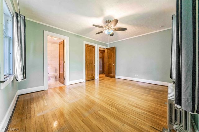 1327 Oakridge Drive, Cleveland Heights, OH 44121