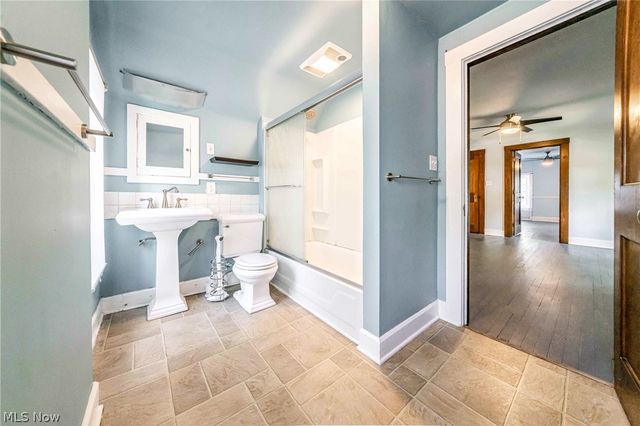 1327 Oakridge Drive, Cleveland Heights, OH 44121