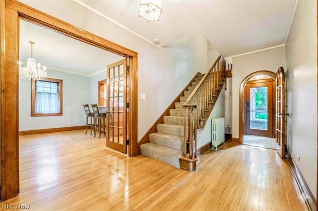 1327 Oakridge Drive, Cleveland Heights, OH 44121