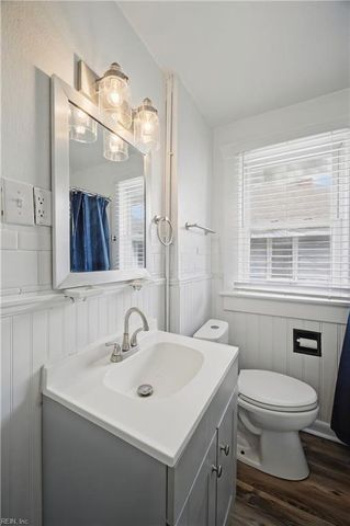 169 D View AVE, Norfolk, VA 23503