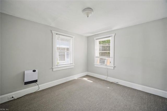 169 D View AVE, Norfolk, VA 23503