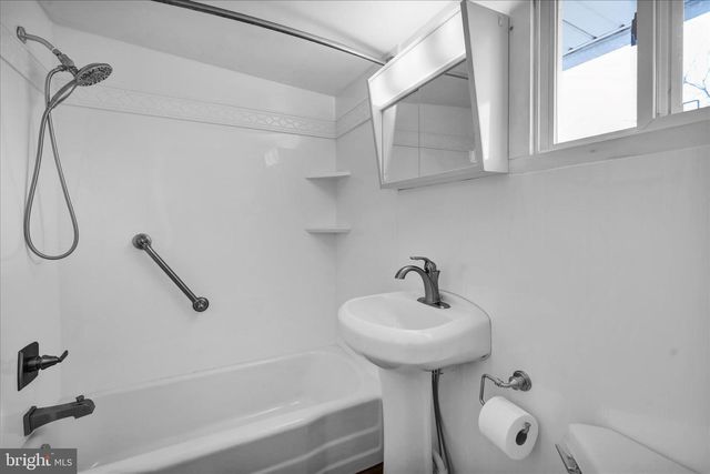 3240 JOYCE ST, Lebanon, PA 17046