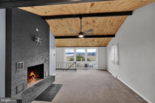 3240 JOYCE ST, Lebanon, PA 17046