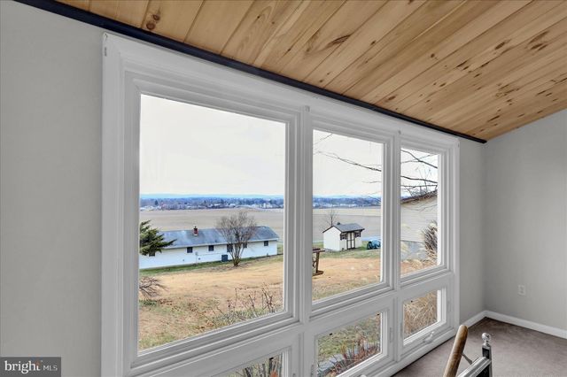 3240 JOYCE ST, Lebanon, PA 17046