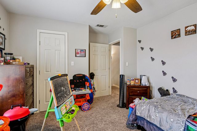 1733 Shawnee Drive, Cleburne, TX 76033