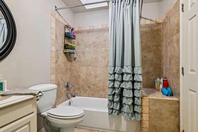 1733 Shawnee Drive, Cleburne, TX 76033