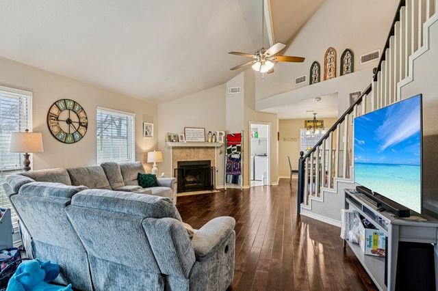 1733 Shawnee Drive, Cleburne, TX 76033