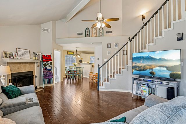 1733 Shawnee Drive, Cleburne, TX 76033