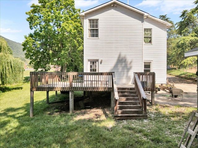 4090 Rockingham BLVD, Roanoke, VA 24014