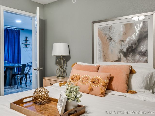 2016 W Easton Street, Tulsa, OK 74127