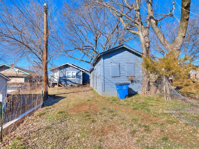 2016 W Easton Street, Tulsa, OK 74127