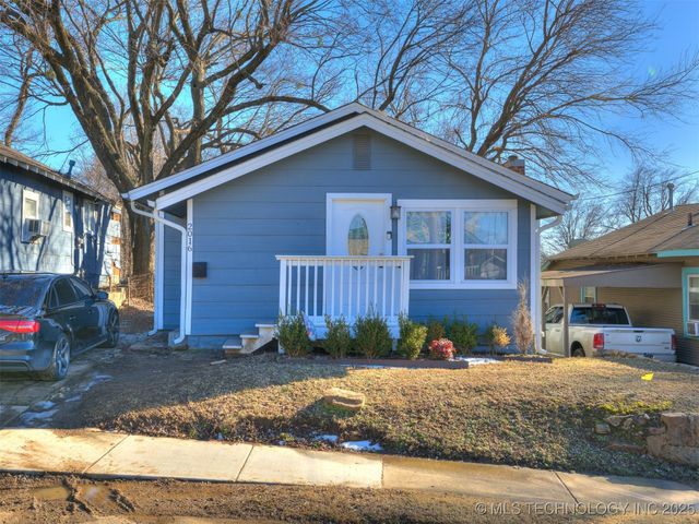 2016 W Easton Street, Tulsa, OK 74127