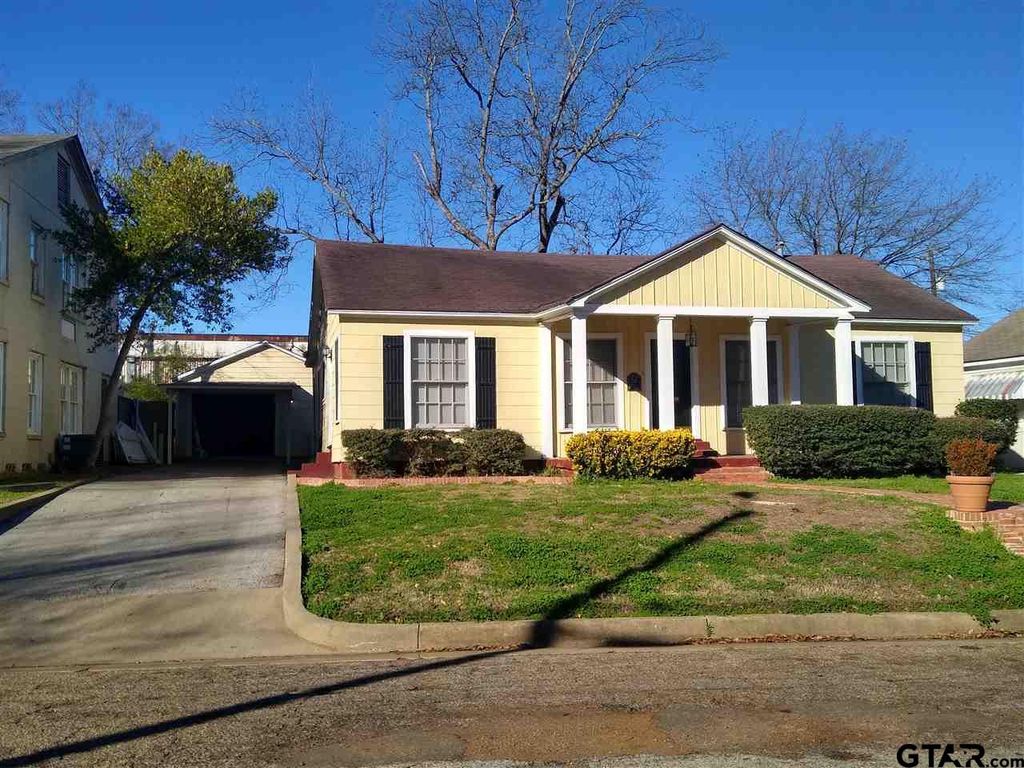 409 Sunny Lane, Tyler, TX 75702