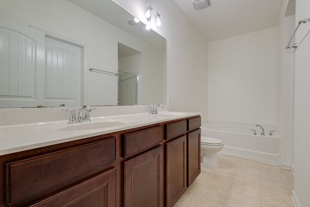 704 Bench Ln, Mount Juliet, TN 37122