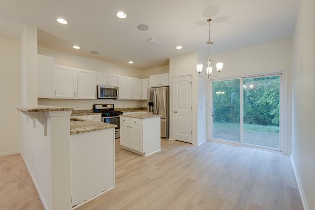 704 Bench Ln, Mount Juliet, TN 37122