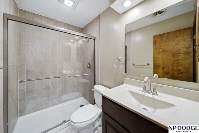 4210 Prairie Road, Fremont, NE 68025