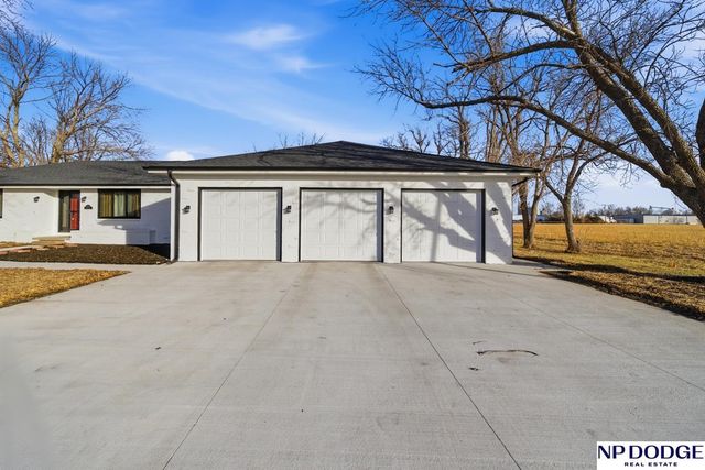 4210 Prairie Road, Fremont, NE 68025