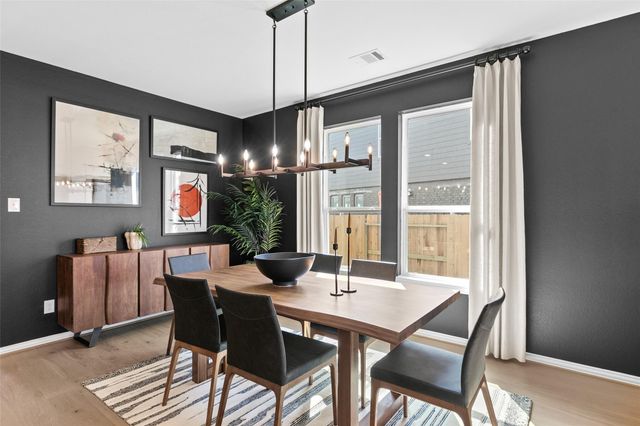 913 Brazos Trail, Dayton, TX 77535