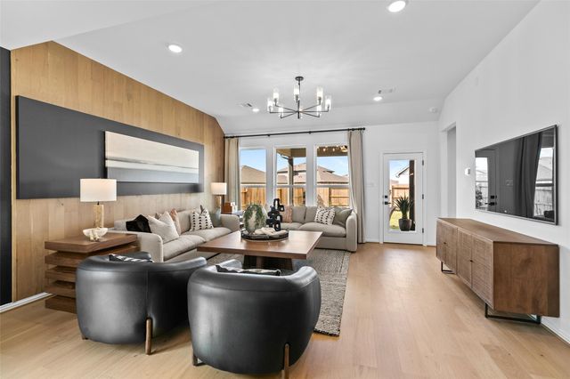 913 Brazos Trail, Dayton, TX 77535