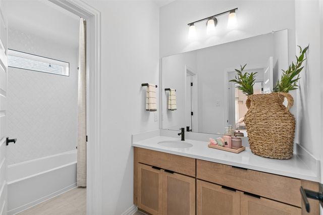 913 Brazos Trail, Dayton, TX 77535