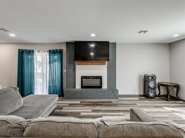 508 N Davis Avenue, Oklahoma City, OK 73127