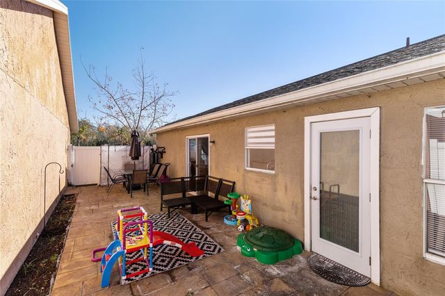 421 HORIZON DRIVE, Winter Springs, FL 32708